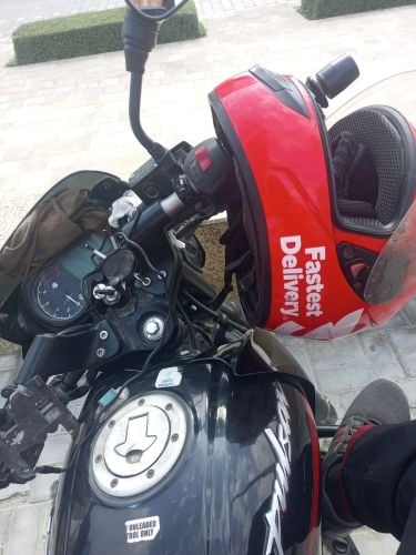 سائق دراجة نارية