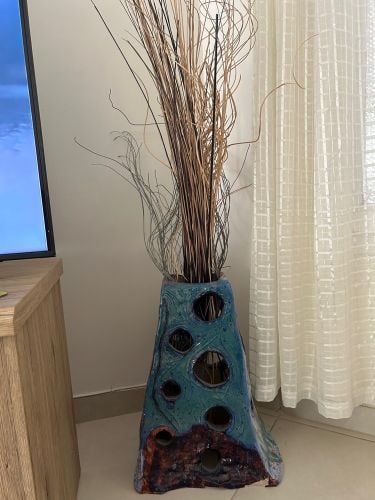 منحوتة خزفية مصنوعة يدوياً