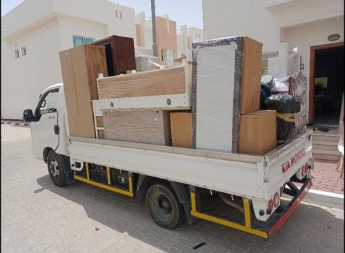 نقل عفش وفك وتغليف وتركيب واثاث ا