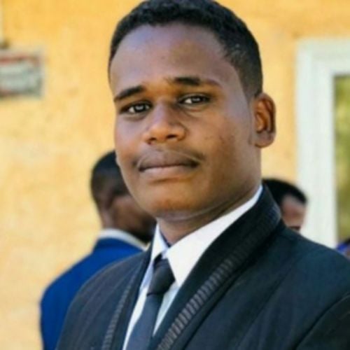 عمر أحمد عثمان