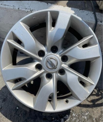 للبيع رنقات باترول 2012 اصليه