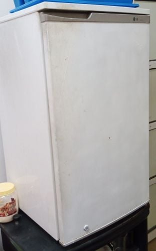 Refrigerator (150), MV (100)