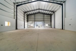 Warehouse with Rooms for Rent