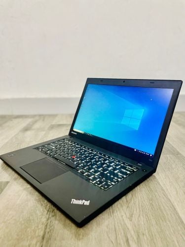 HP DELL LENOVO i7 i5 256SSD A+ 