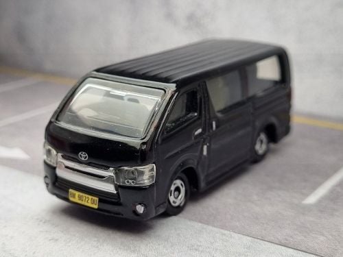 Toyota Hiace Van 1/64 scale