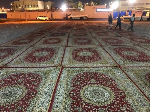 سجاد فاخر بالوان متعددة