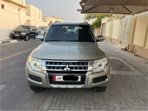 Pajero car 2015 model mob50761737