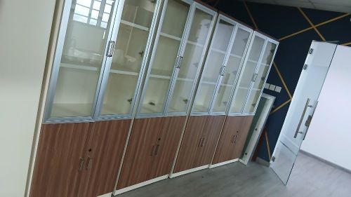 office furniture buying and selli