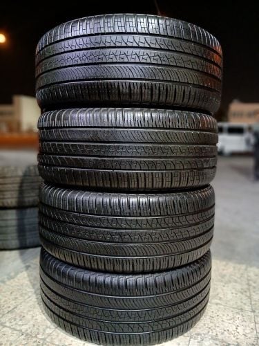 285/40/R23.Pirelli Brand.