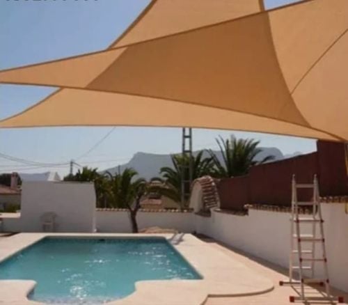 مظلات سيارات وسواتر