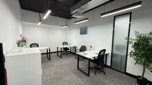 مكتب خاص جديد في لوسيل