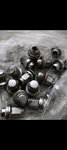 Land Cruiser bolts