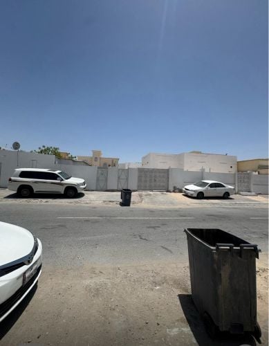 للبيع بيت شعبي كبير في المعراض