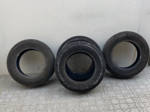 للبيع اربع تواير دنلوب 17