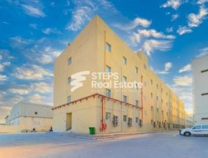 36 غرفة سكن للايجار