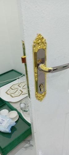 نجار ابواب واقفال