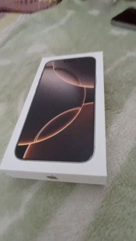 iphone 16pro max dessert titanium