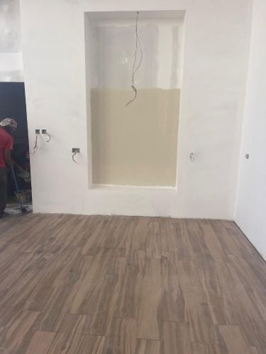فك و تركيب الأثاث
