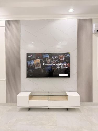 Television, wall & Home decor