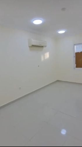 للإيجار شقةداخل كمباوند بالعزيزية