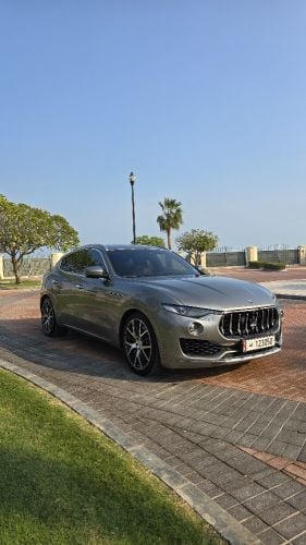 Maserati Levante S