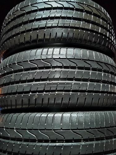 285-40-22 pirelli brand