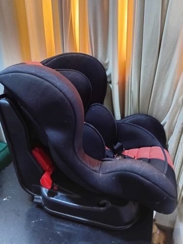 Car seat for sale