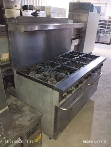 eqweppe.ent restourent for sell