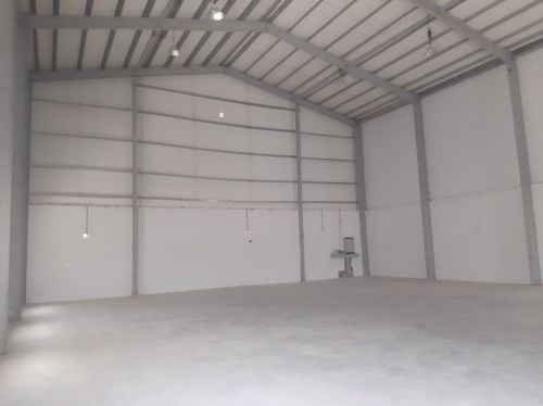 450 Covered store+6 rooms Birkath