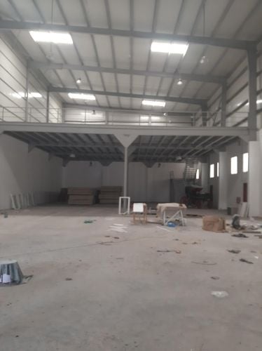 1200 Sqm store on old birkath