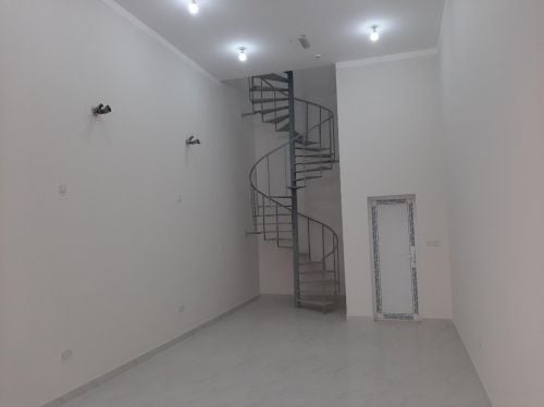 Shop for rent in old INDUSTRIAL a