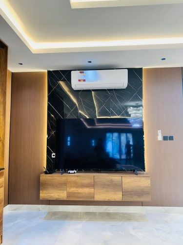 صنع خزانة التلفزيون