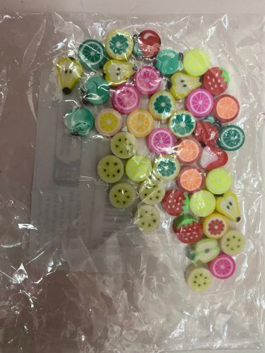 حبات الفاخهة