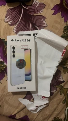 Samsung A25 256gb 8gb ram 