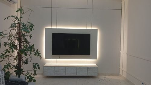 ديكور جدار التلفزيون