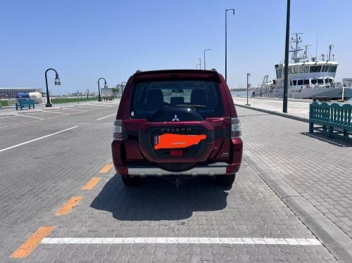 2017 ميتسوبيشي باجيرو