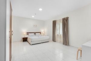 شقة مفروشة للإيجار في أم غويلينا