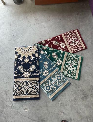 Mosjid carpet 