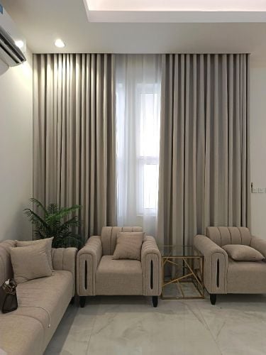 Curtain