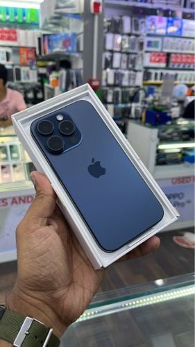 IPHONE 15 PRO 256  GB 