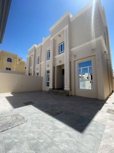 New Villa 5Bhk UF/ Simaisma