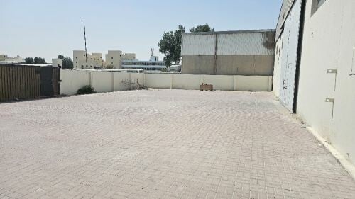 Steel workshop for rent