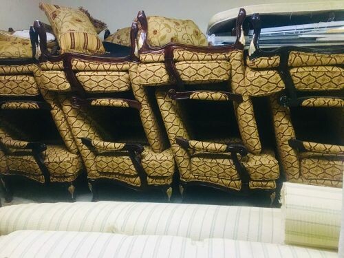 majlis chairs very neet condition