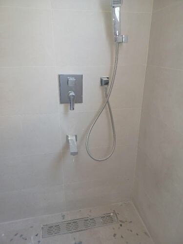 31569911    repair all plumbing
