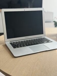 MacBook Air 2017