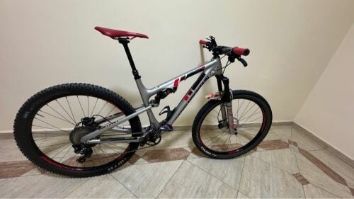 Rockymountain brand MTB Full Sus