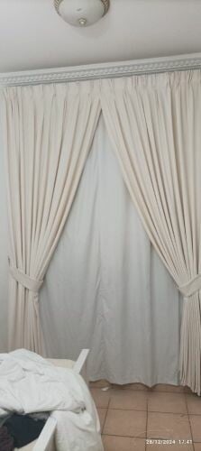 نحن نصنع جميع أنواع الشاشات.