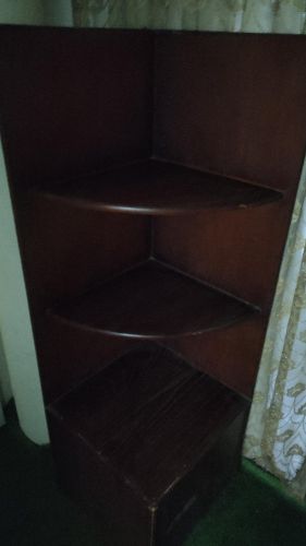 corner wood shelves