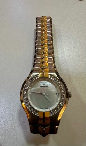 ساعة تاغ هوير 