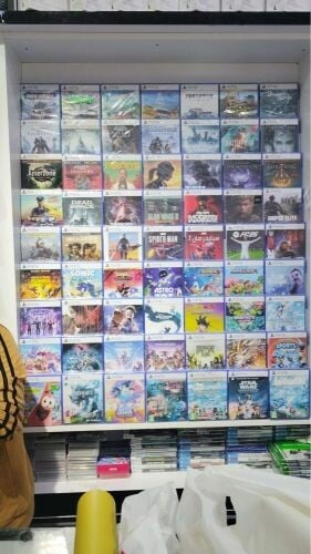 العاب سوني فايف وفور جديد 